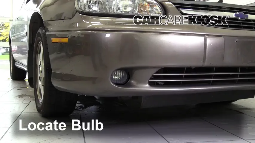 2002 Chevrolet Malibu LS 3.1L V6 Lights Fog Light (replace bulb)